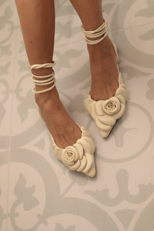 BALETA EN PUNTA EN CUERO PARA MUJER DELMARE BLANCO HUESO