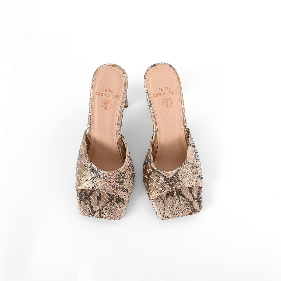 TACONES CAHENNA DORADO