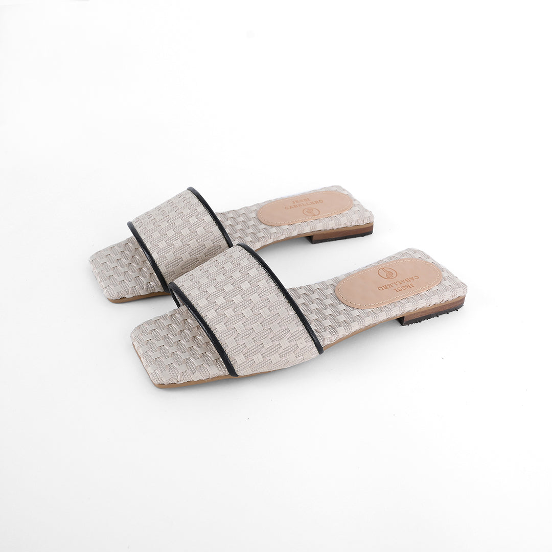 SANDALIA AYRA TEXTIL HUESO X NEGRO