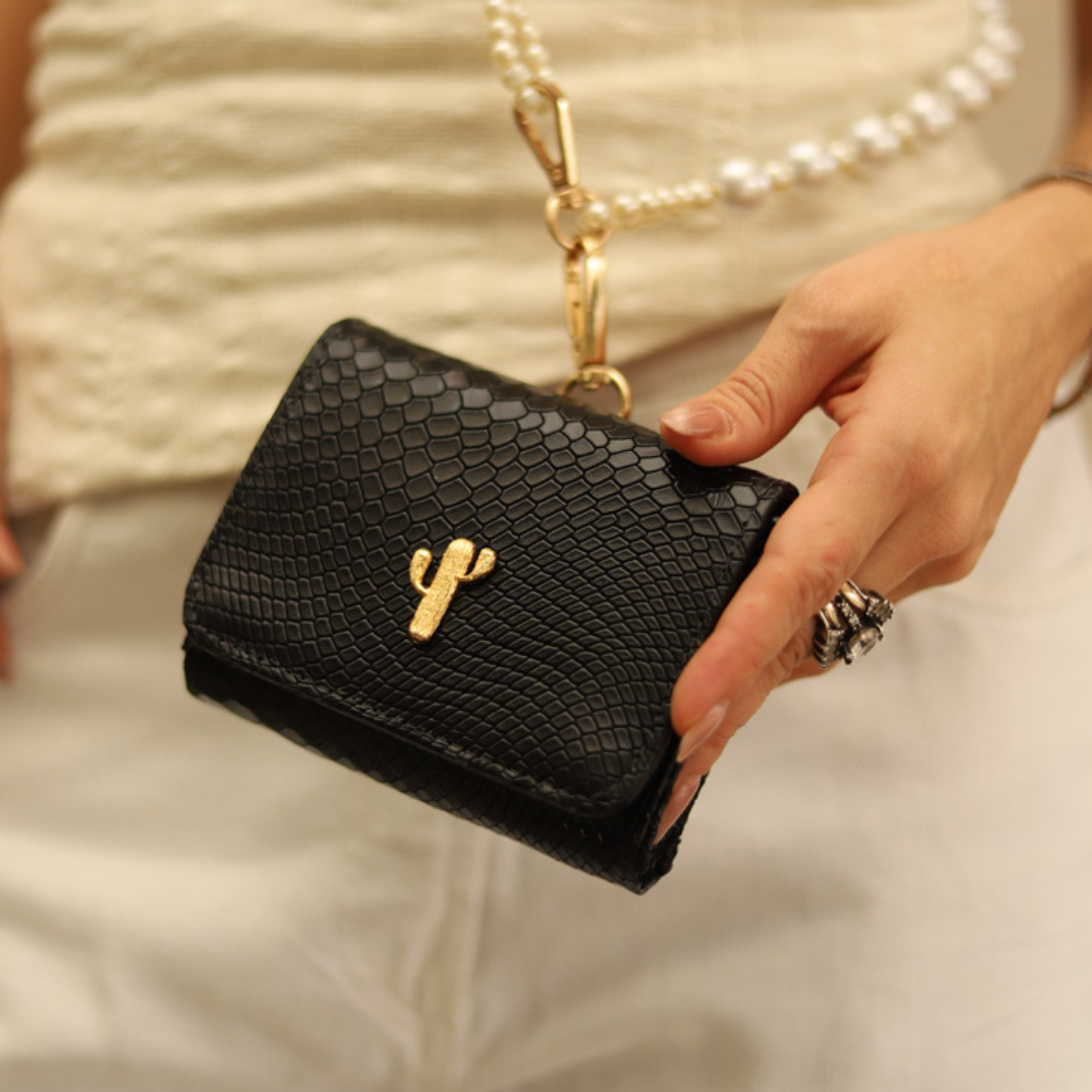 MINI AMAN BAG NEGRO TEXTURIZADO PEARL EDITION
