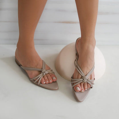 SANDALIA PEPA BEIGE (PRODUCTO SIN POSIBILIDAD DE CAMBIO)